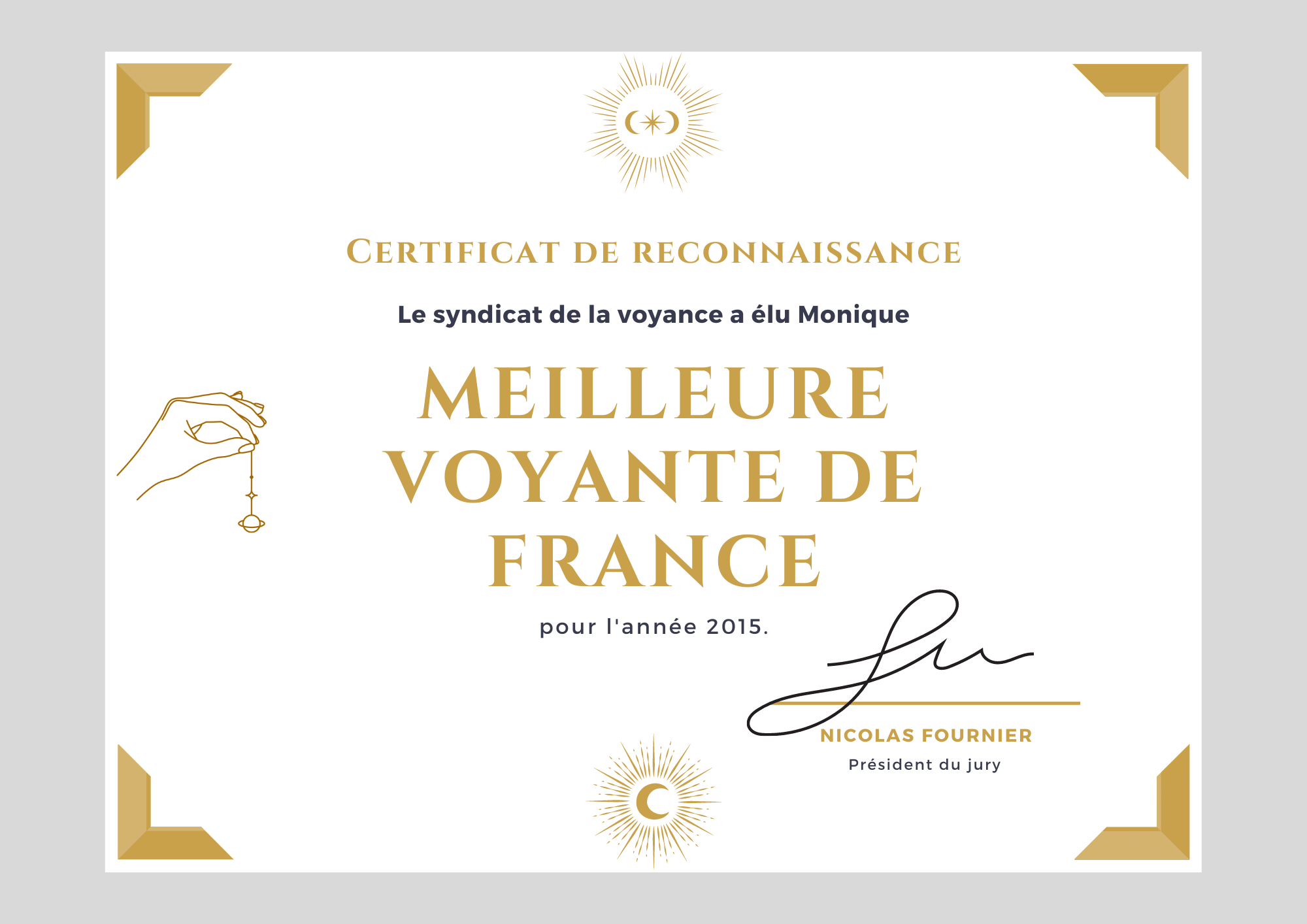 diplôme de meilleure voyante de france 2015 décerné à Monique